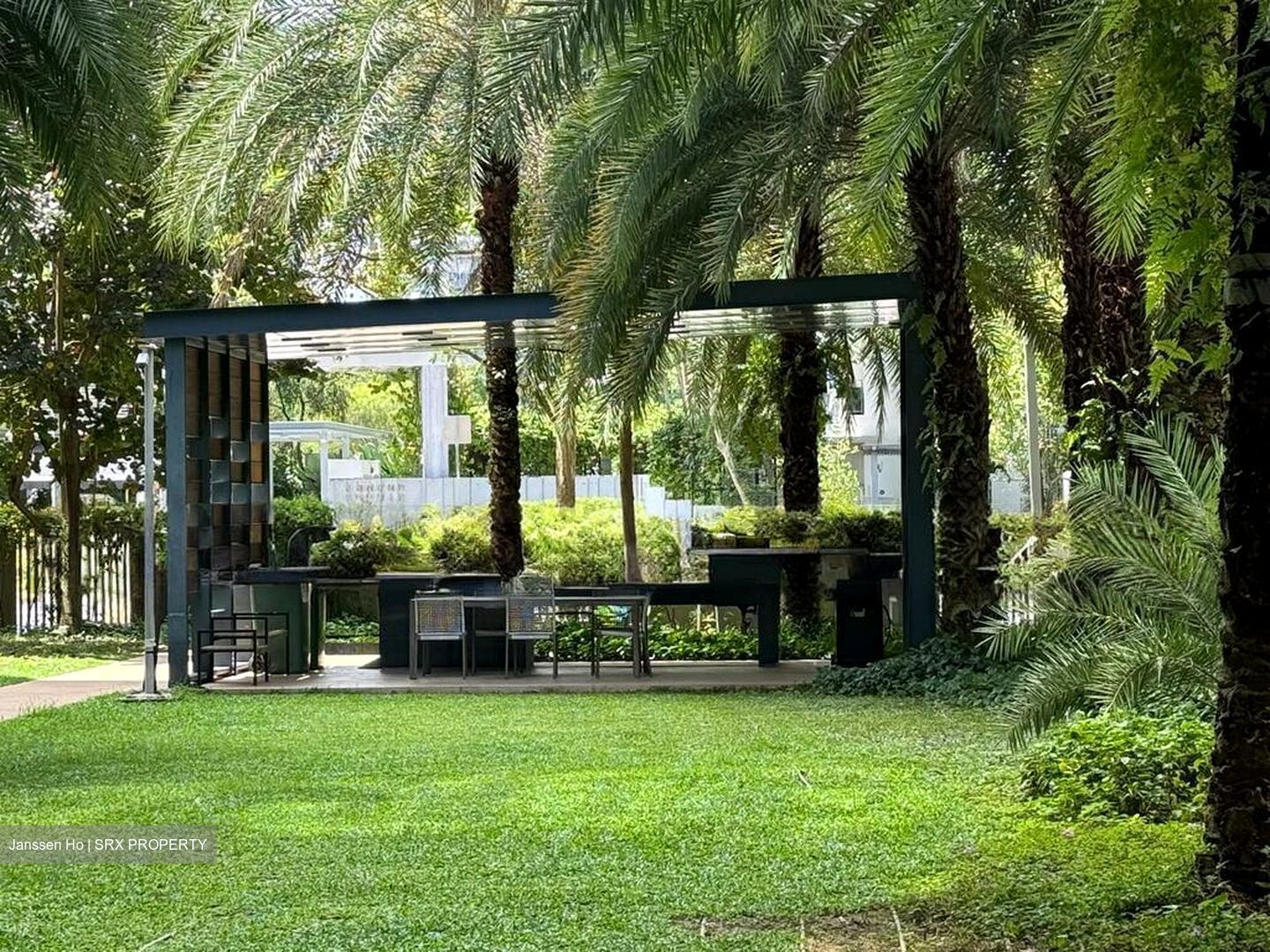 Coco Palms (D18), Condominium #504329091